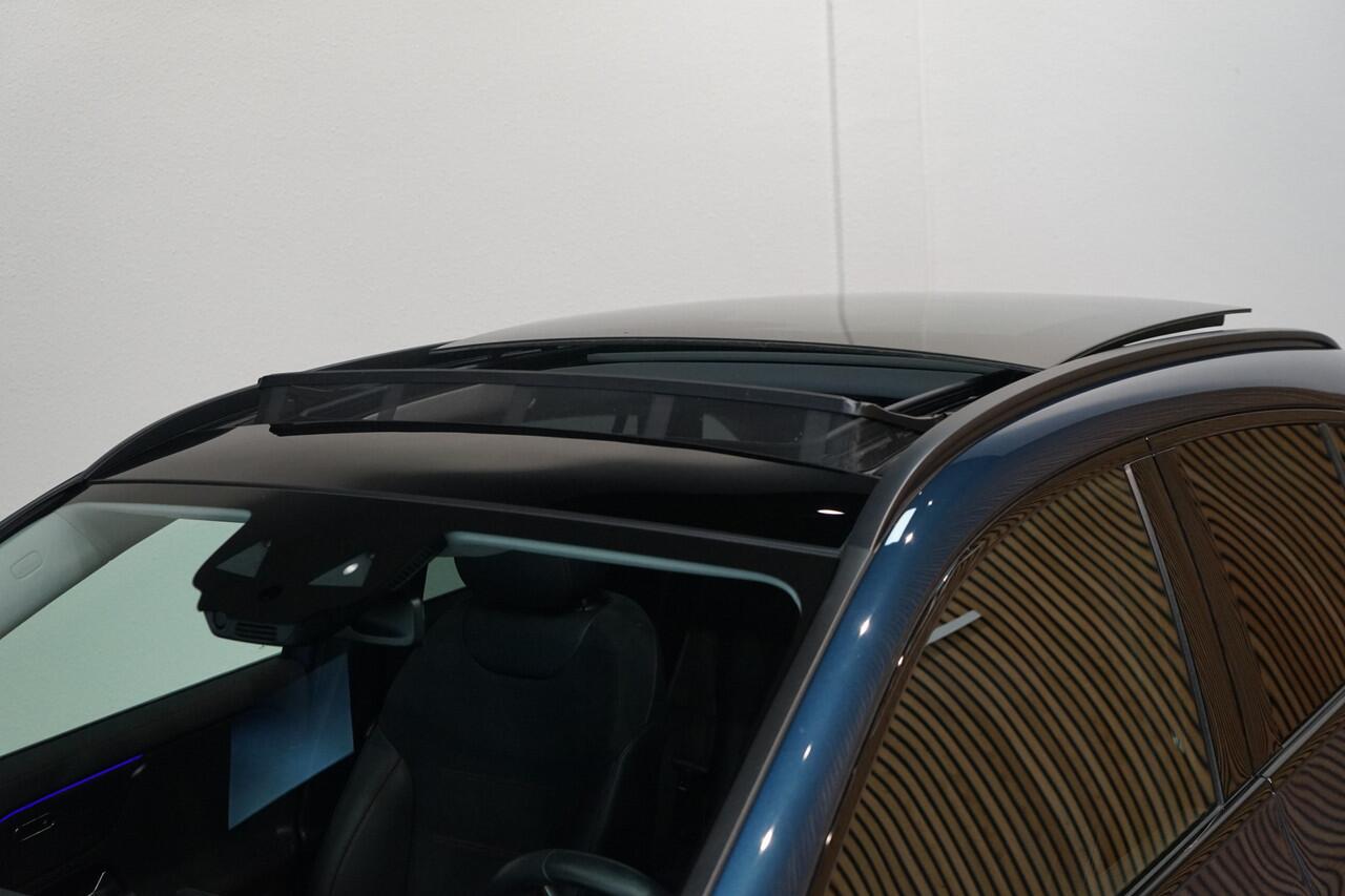 Mercedes-Benz GLA-KLASSE 250 e AMG ? PANO ? DISTRONIC ? 360 CAM ? MULTIBEAM ? NIGHT