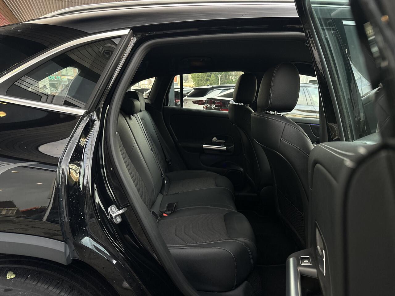 Mercedes-Benz GLA-KLASSE 250 e Business Line Stoelverwarming/Camera/2 set velgen.