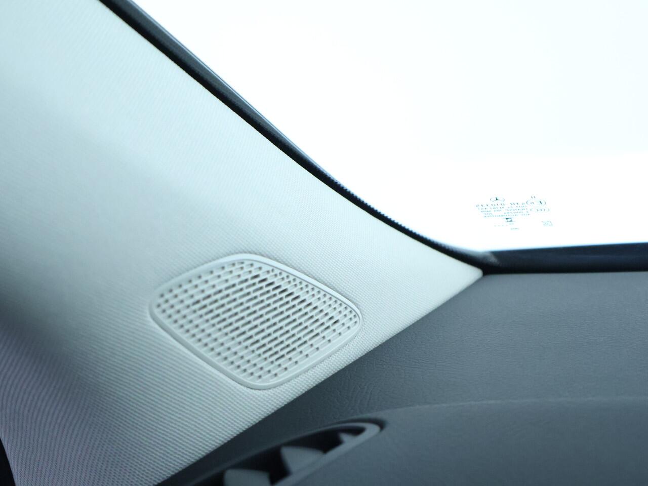 Mercedes-Benz GLA-KLASSE 250 e Plug-In Hybride Edition Progressive Line | 360°-Camera | Distronic | Dodehoek Assist | Ledkoplampen | Keyless-GO. Inclusief 24 maanden MB Certified garantie voor Europa.