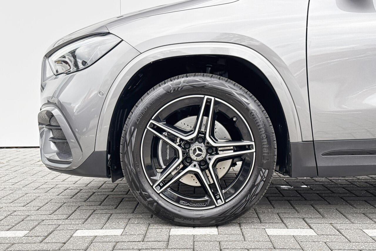 Mercedes-Benz GLA-KLASSE 250 e AMG Line Panoramadak