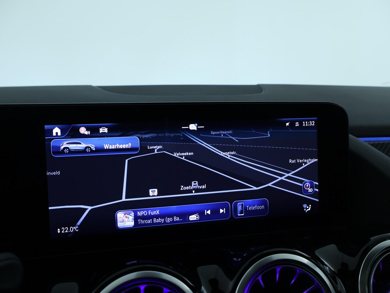 Mercedes-Benz GLA-KLASSE 250 e AMG Plug-In Hybride | AMG Line Advanced Plus | Panorama Schuif-Kanteldak | Dodehoek Assist | Stuur en Stoelverwarming | Inclusief 24 maanden Mercedes-Benz Certified garantie voor Europa.