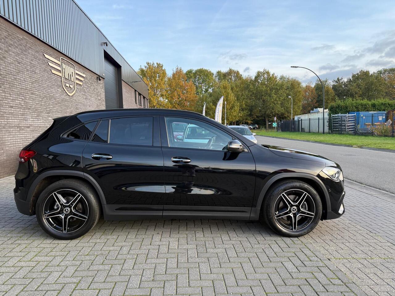 Mercedes-Benz GLA-KLASSE 180 Business Solution AMG | 1E EIGENAAR | 12MND GARANTIE | AUTOMAAT | PANO | NAVI | CRUISE | MEMORY | NL-AUT |