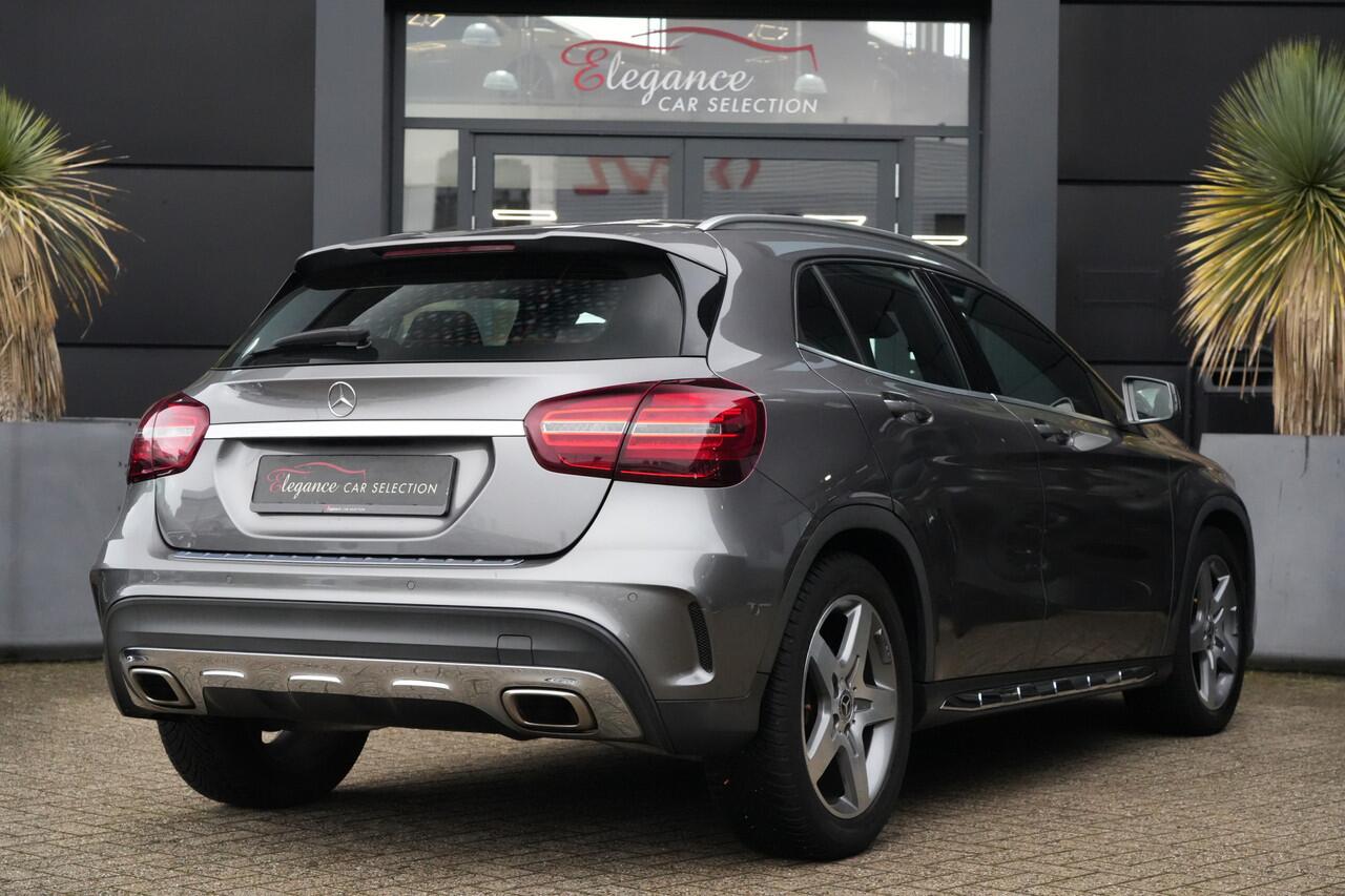 Mercedes-Benz GLA-KLASSE 180 Business Solution AMG 123pk Stoelverwarming/Navigatie/Camera