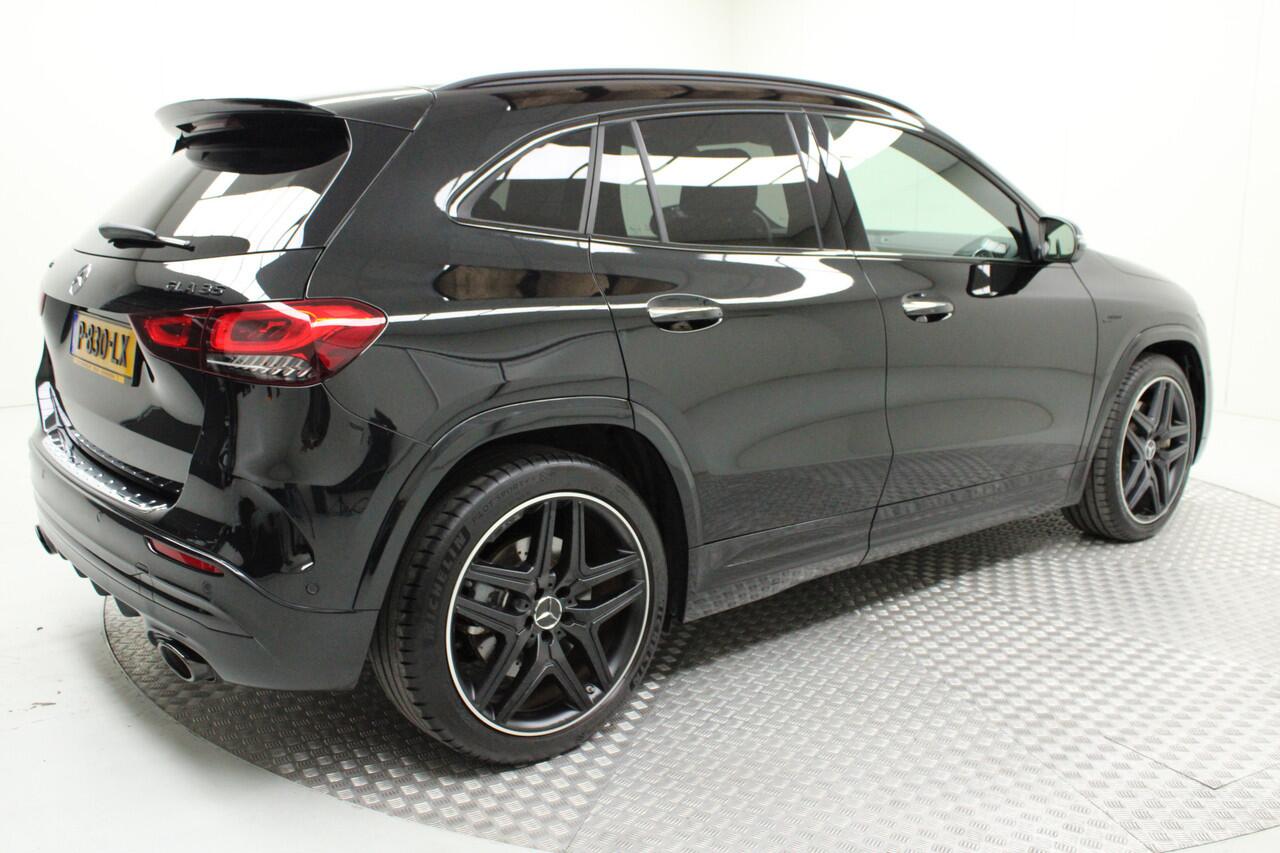 Mercedes-Benz GLA-KLASSE AMG 35 4MATIC | 1e Eigenaar | Premium Plus Pakket | Alle Kunststofdelen in Kleur | Elektr. achterklep | Leder | Panorama-schuifdak | Multibeam LED | Navi | Cruise Adaptief