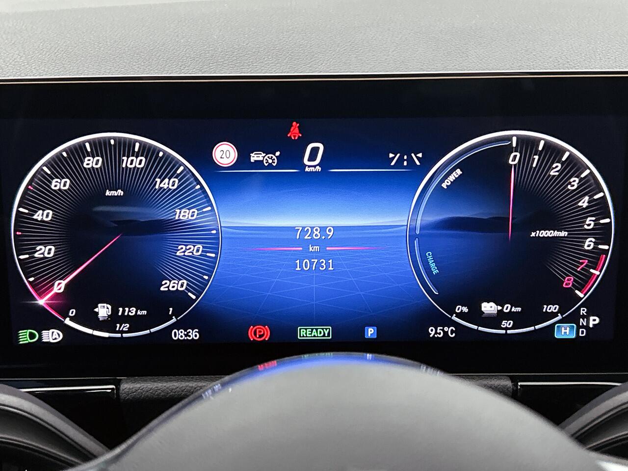 Mercedes-Benz GLA-KLASSE 250 e Plug-In Hybride Trekhaak | Edition Progressive Line | Night Pakket | 11kW Laden | Distronic | Stuur en Stoelverwarming | Inclusief 24 maanden MB Certified garantie voor Europa.