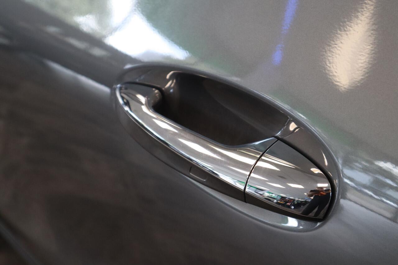 Mercedes-Benz GLA-KLASSE 250 e Business Solution AMG Limited Pano dak LED CC Lane Assist 24 maanden garantie mogelijk (*vraag naar de voorwaarden)