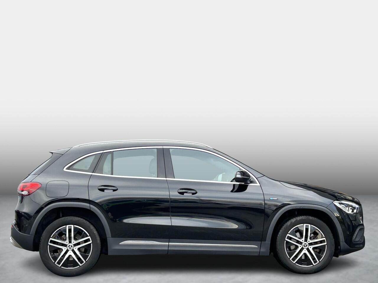 Mercedes-Benz GLA-KLASSE 250 e Progressive