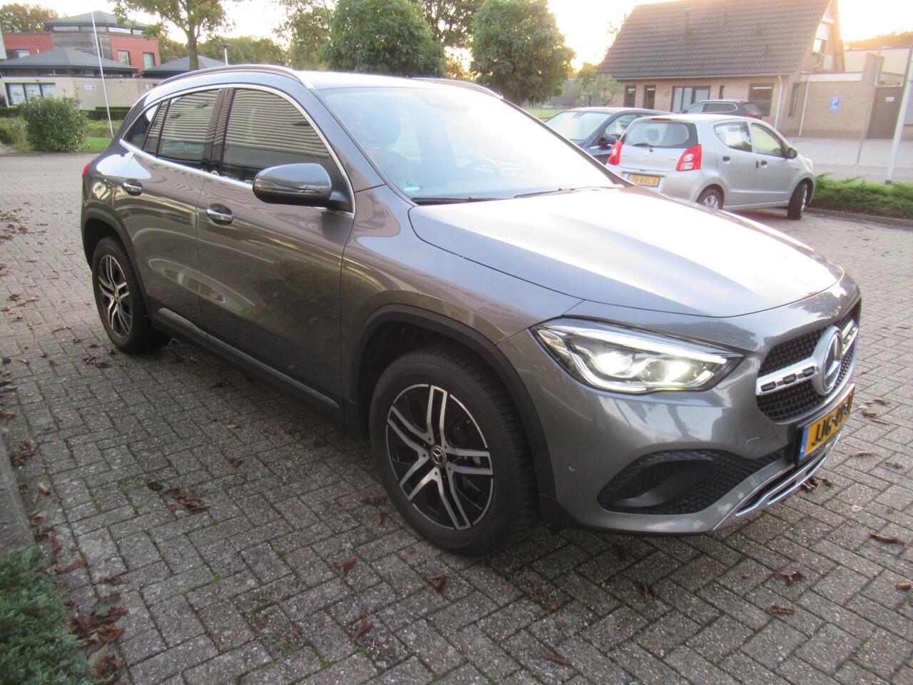 Mercedes-Benz GLA-KLASSE 200 Urban/Trekhaak/Widescreen
