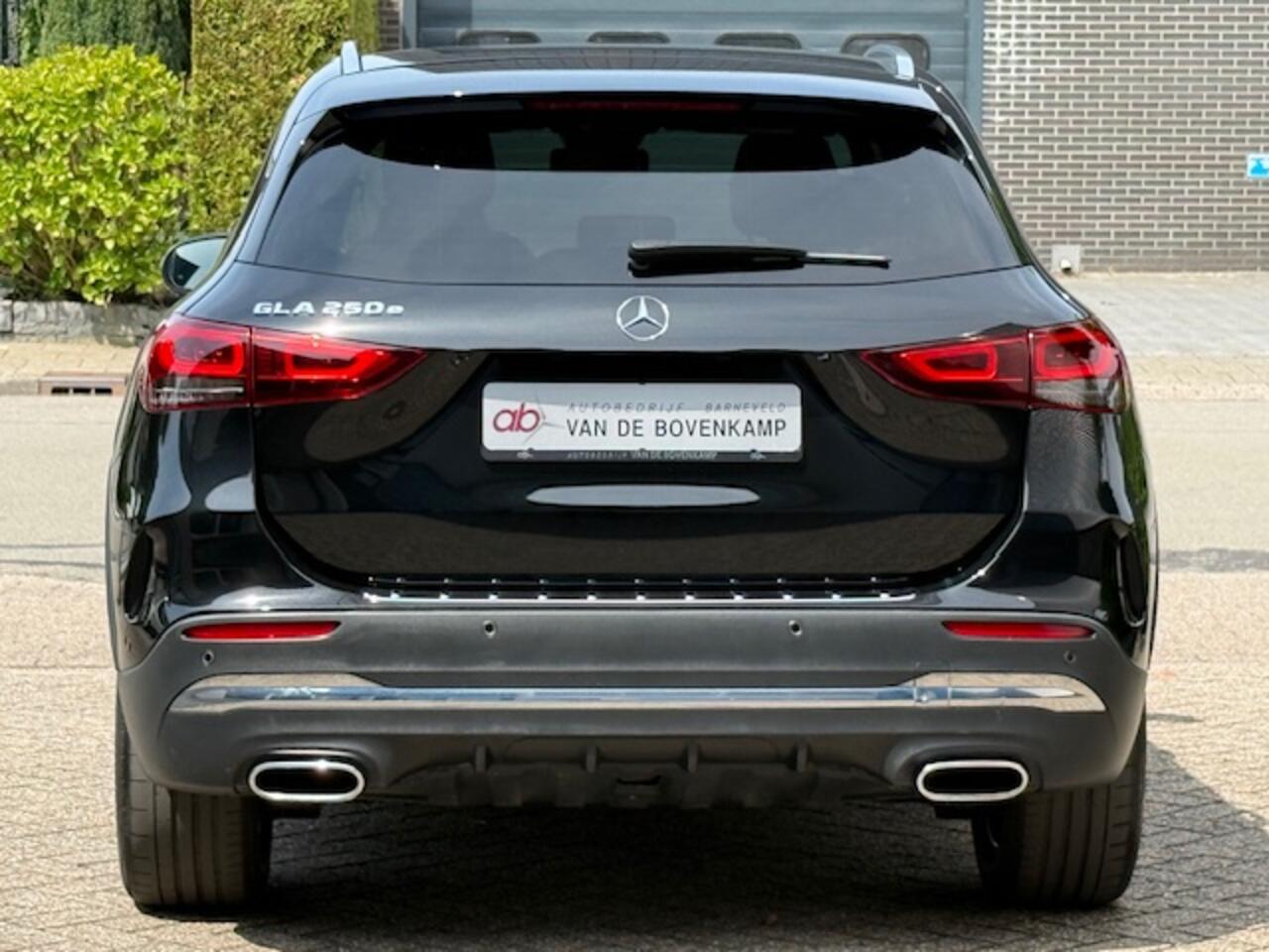 Mercedes-Benz GLA-KLASSE 250 e AMG Line LED | CLIMA | SFEERVERLICHTING