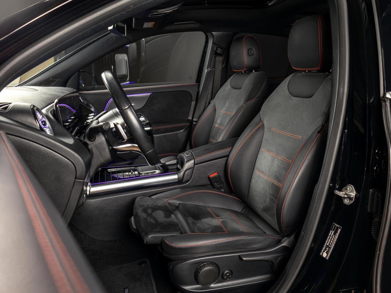 Mercedes-Benz GLA-KLASSE 250 e AMG Line Panorama dak