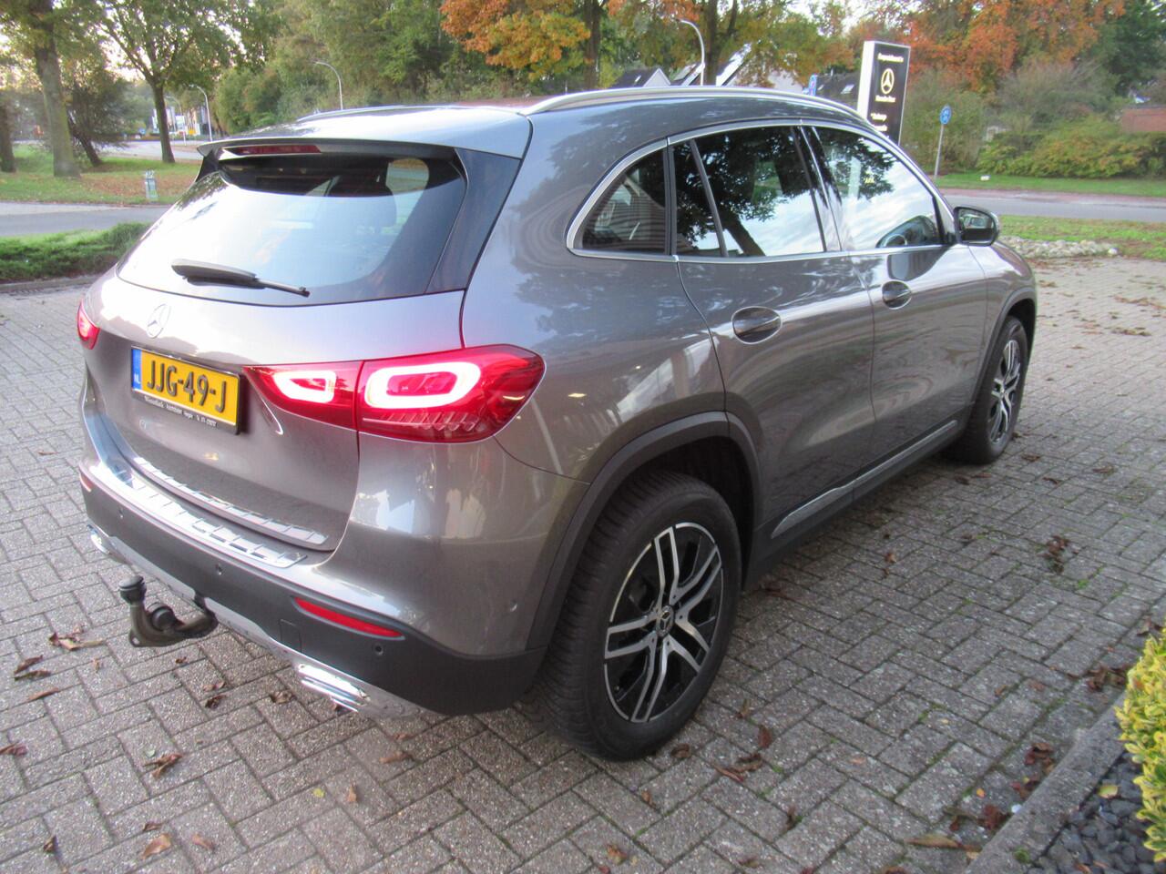 Mercedes-Benz GLA-KLASSE 200 Urban/Trekhaak/Widescreen