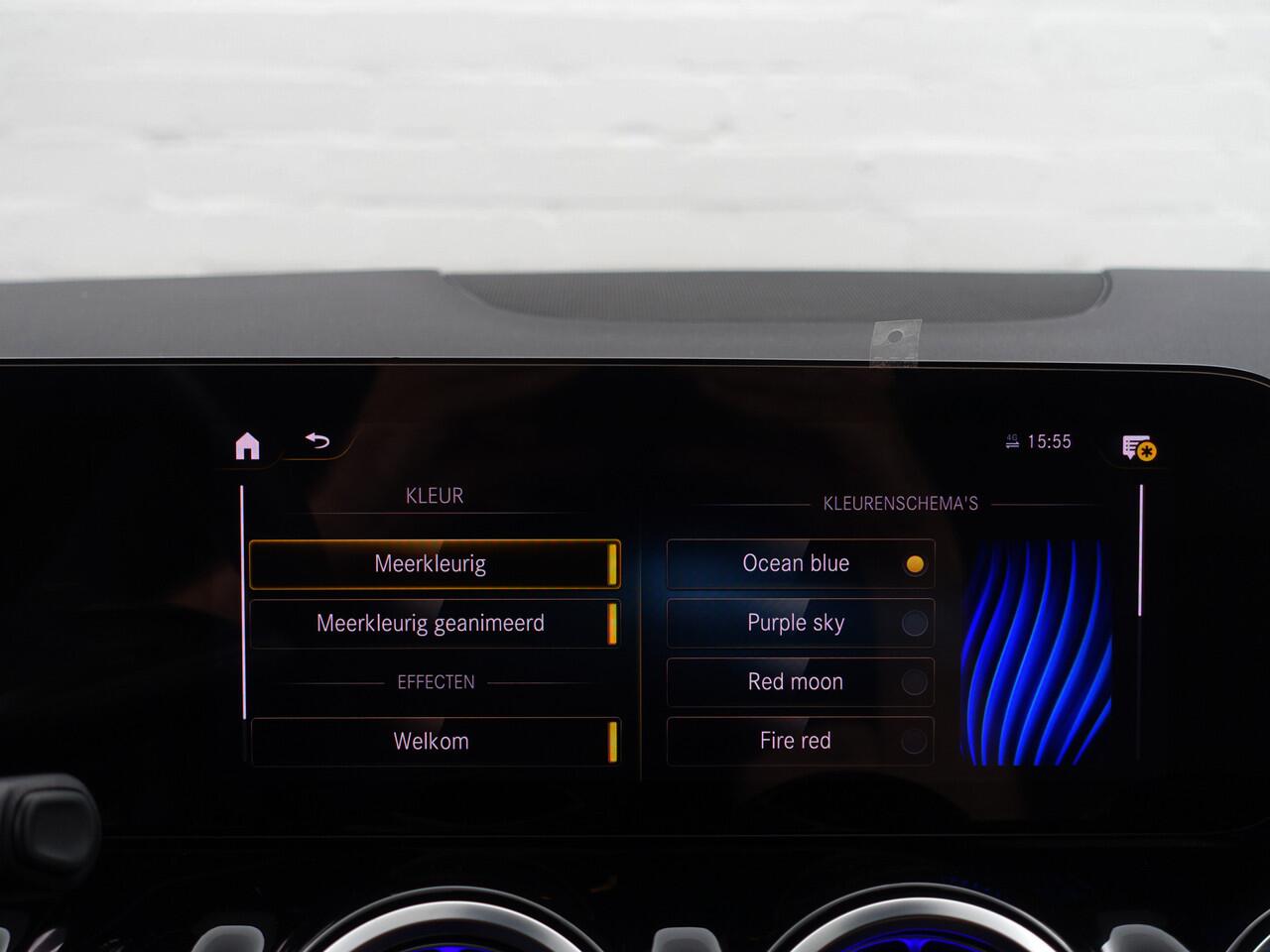 Mercedes-Benz GLA-KLASSE 250 4MATIC AMG Night Edition Aut- NAP 12dkm, Panoramadak, Sfeerverlichting, Carplay, Xenon Led, Alcantara Sport Interieur