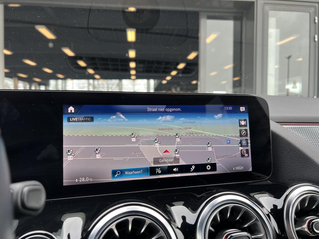 Mercedes-Benz GLA-KLASSE 250 e Business Solution Luxury Limited PHEV | BSM | Navigatie | Dealeronderhouden!