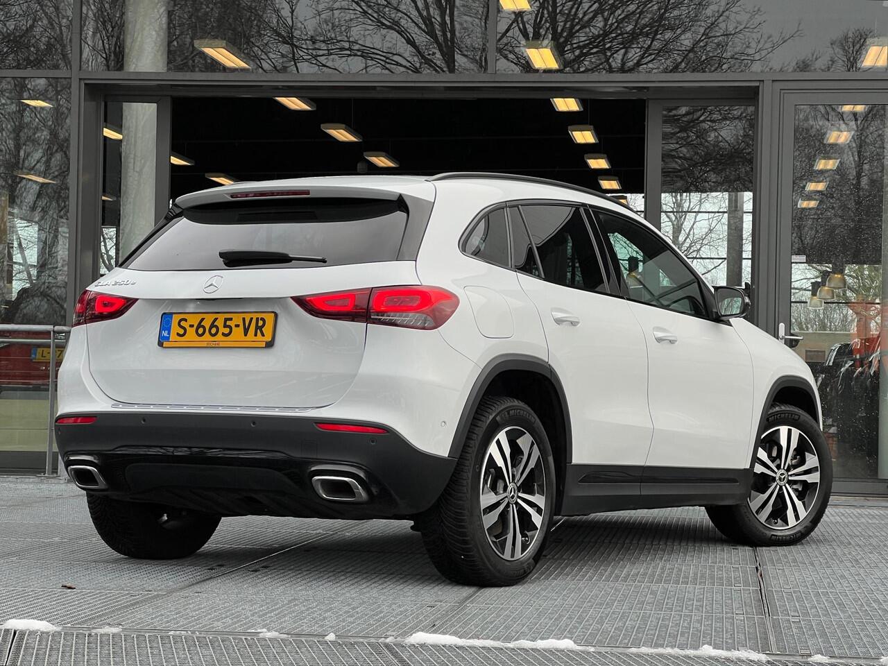 Mercedes-Benz GLA-KLASSE 250 e Business Solution Luxury Limited PHEV | BSM | Navigatie | Dealeronderhouden!