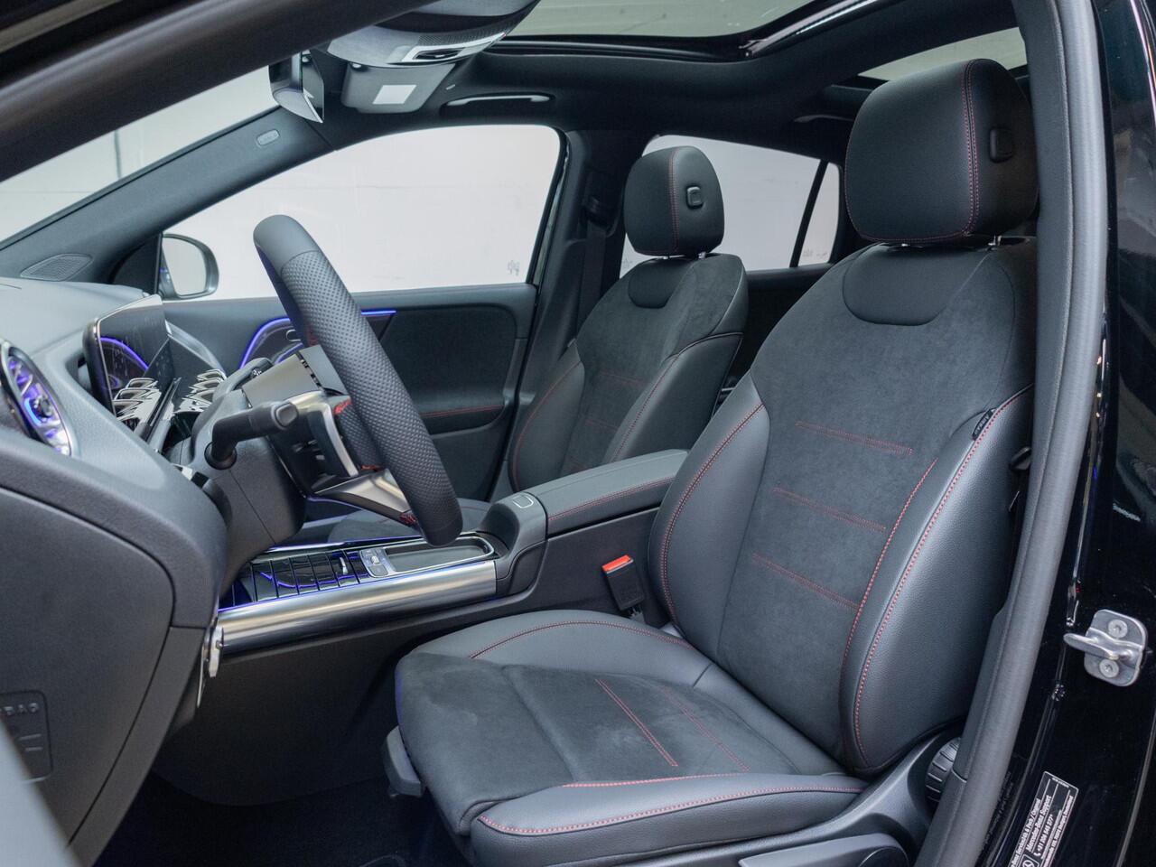 Mercedes-Benz GLA-KLASSE 250 e Business Solution AMG Panorama dak