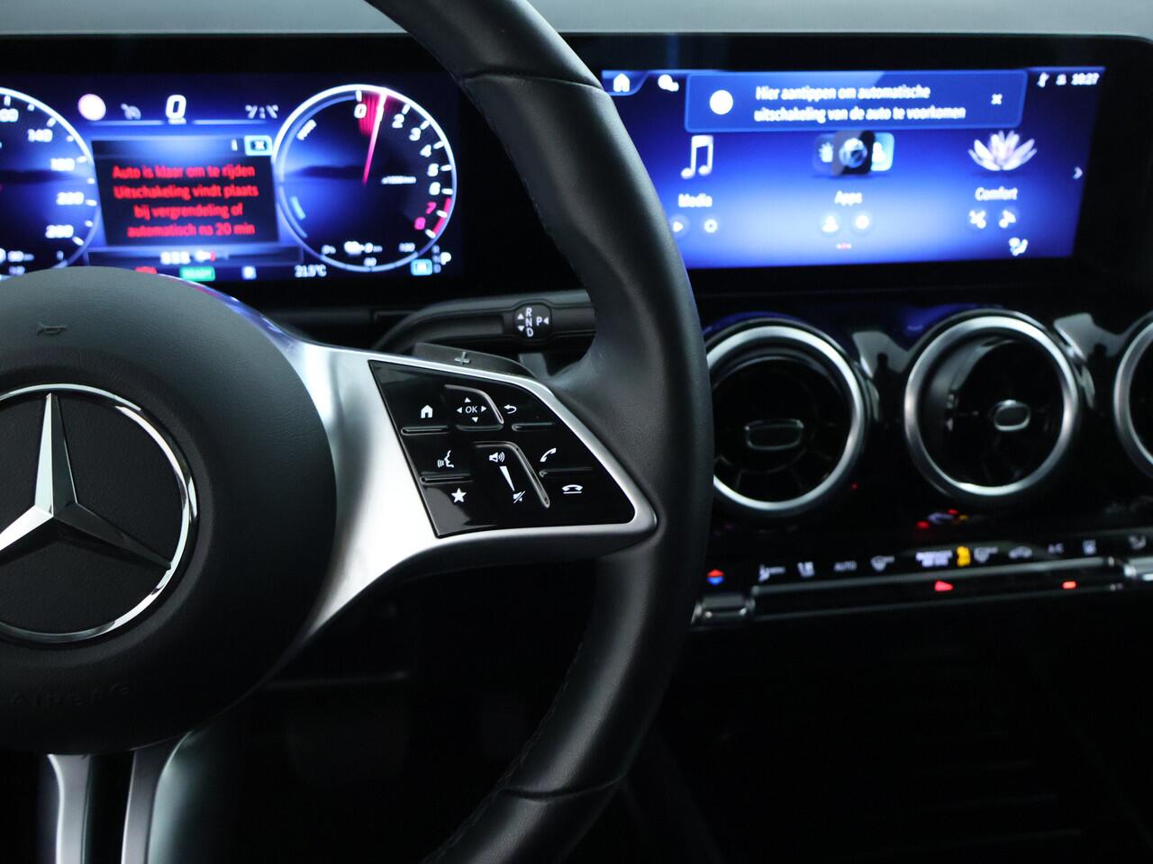 Mercedes-Benz GLA-KLASSE 250 e Plug-In Hybride | Progressive Line Advanced | Burmester® | Dodehoek Assist | Memory Voorstoelen | Stuur en Stoelverwarming | Ledkoplampen | Inclusief 24 maanden MB Certified garantie voor Europa.