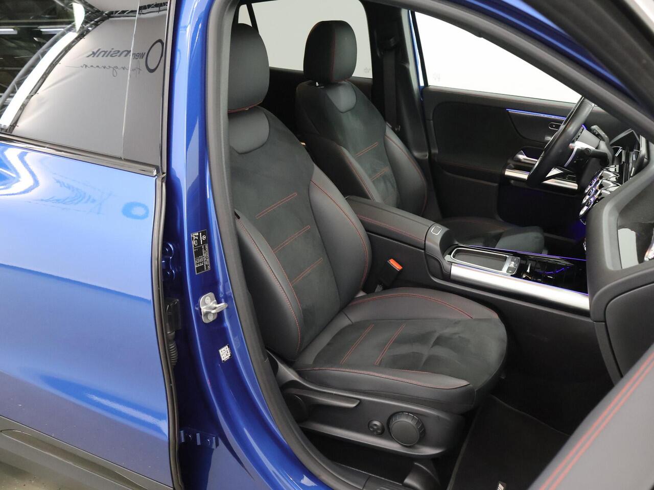 Mercedes-Benz GLA-KLASSE 250 e AMG Night | Keyless Go | Sfeerverlichting | Winter pakket | Special Edition | Easy Pack achterklep