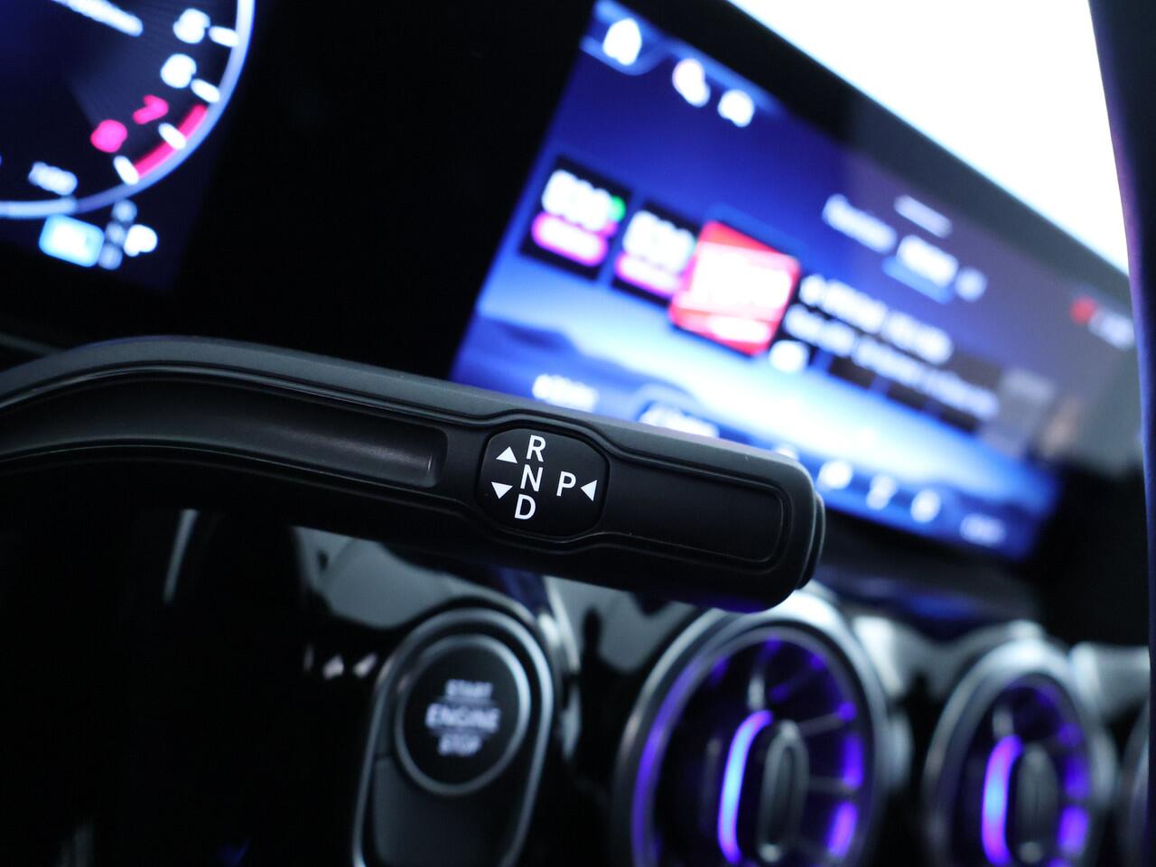 Mercedes-Benz GLA-KLASSE 250 e AMG Plug-In Hybride AMG Line | Dodehoek Assist | Memory voorstoelen | 11 kW Laden | stuur en Stoelverwarming. Inclusief 24 maanden MB Certified garantie voor Europa.