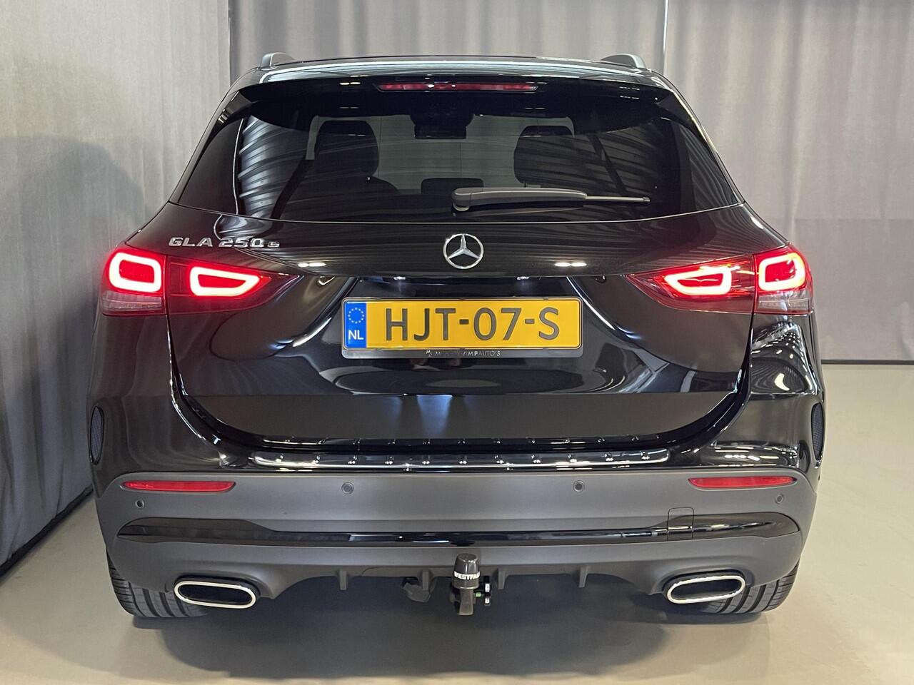 Mercedes-Benz GLA-KLASSE 250 e AMG Line 20"/Trekhaak/Leder/Burmester/Adaptieve cruise/Sfeerverlichting/Stoelverwarming/Camera/Elektrische klep