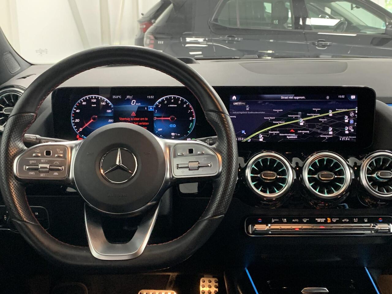 Mercedes-Benz GLA-KLASSE 250 e AMG Line | PANORAMADAK | TREKHAAK | RONDOM ZICHT CAMERA | COMPLETE AUTO!