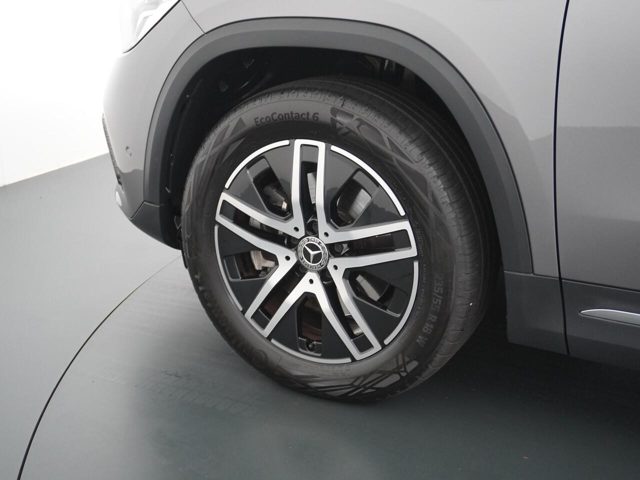 Mercedes-Benz GLA-KLASSE 250e Luxury // Trekhaak // Carplay // WideScreen // Navigatie // LED Koplampen // Cruise Control