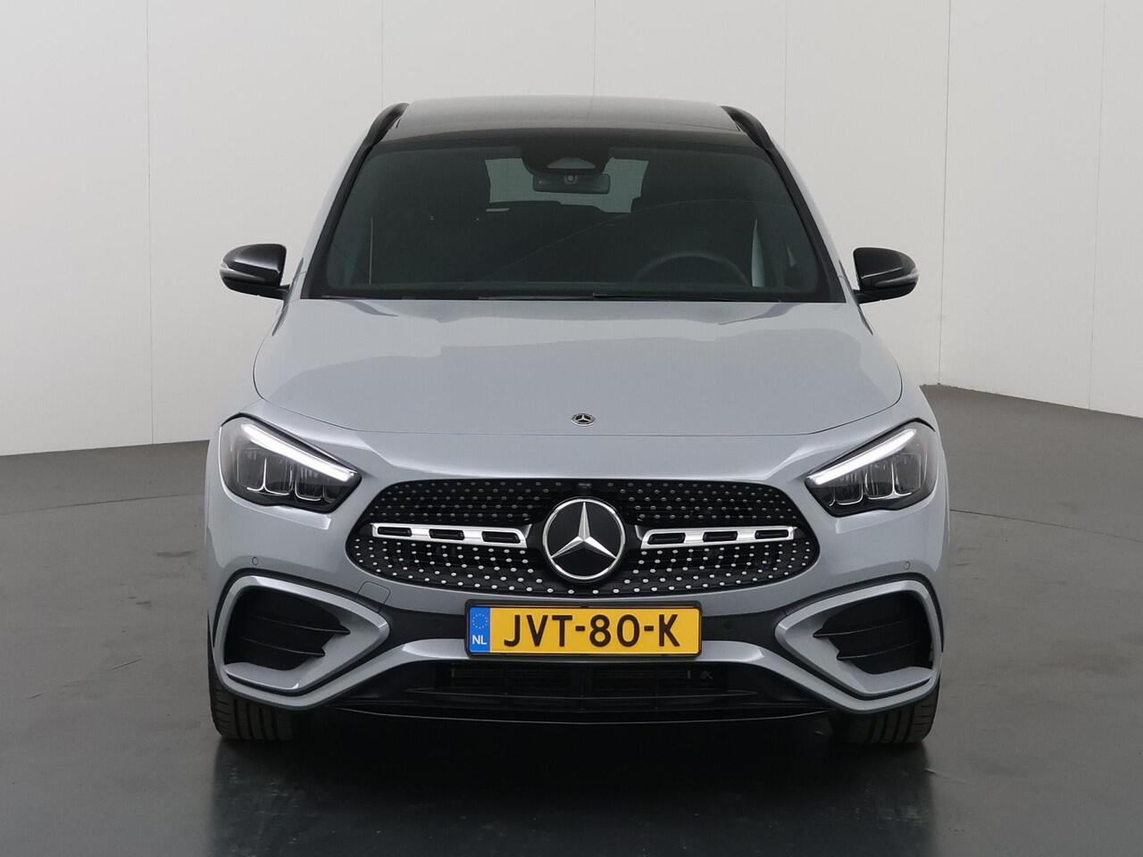 Mercedes-Benz GLA-KLASSE 250 e AMG Line | Panoramadak | Trekhaak | 20 inch | Night pakket |