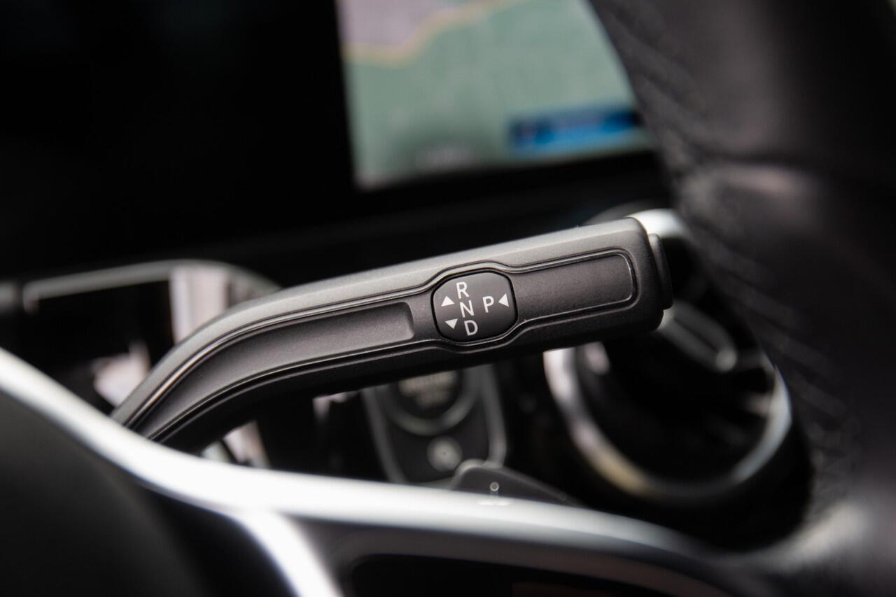 Mercedes-Benz GLA-KLASSE 200 AMG Line , Virtual cockpit, Achteruitrijcamera,