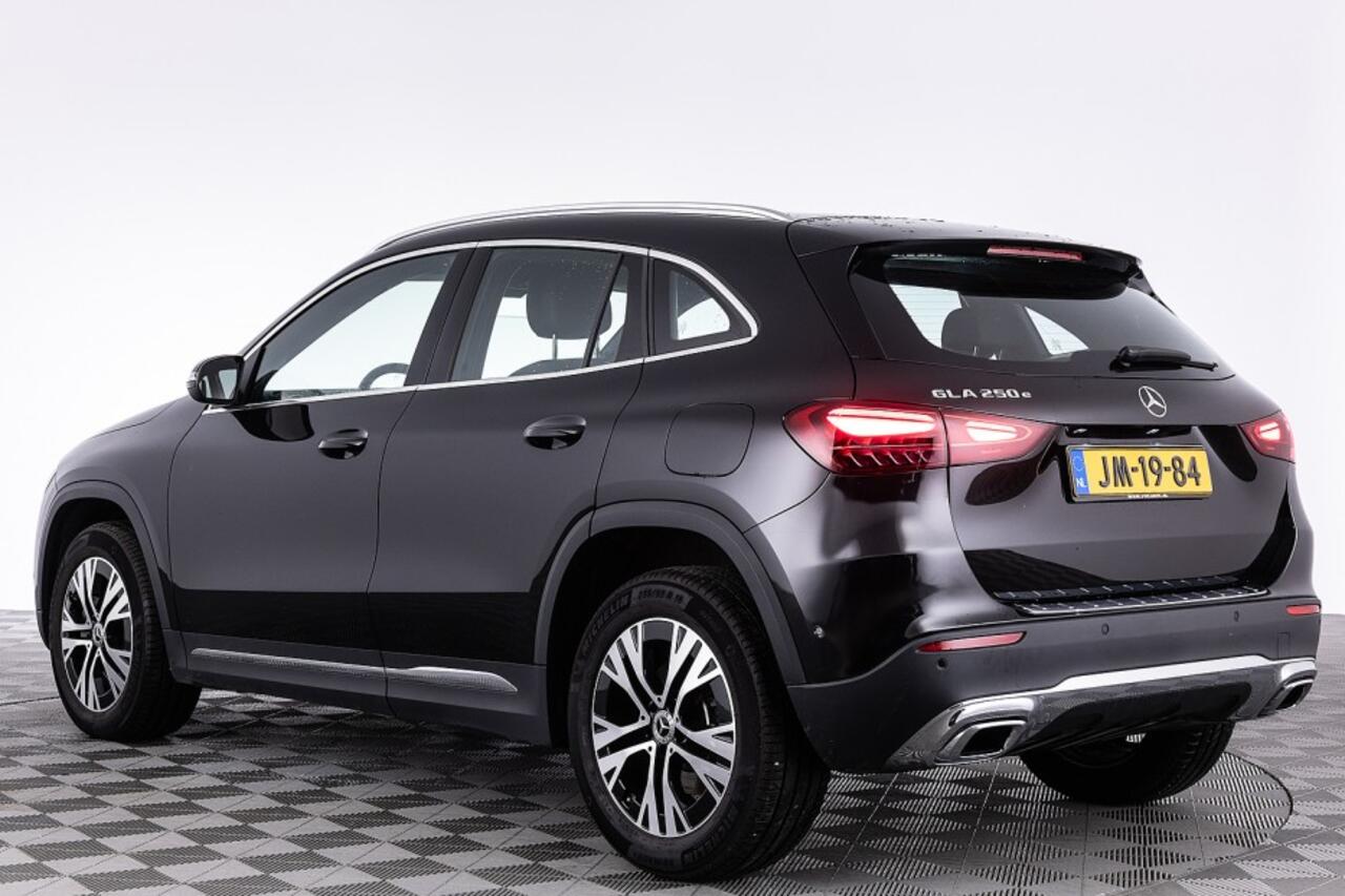 Mercedes-Benz GLA-KLASSE 250 e Business Line | NAVI | CAMERA | ECC | Half LEDER | PHEV