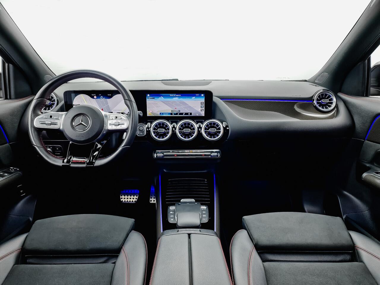 Mercedes-Benz GLA-KLASSE 250 4-Matic AMG Night Edition Aut- Panoramadak, Sfeerverlichting, Carbon Pakket, Sideskirts, Camera