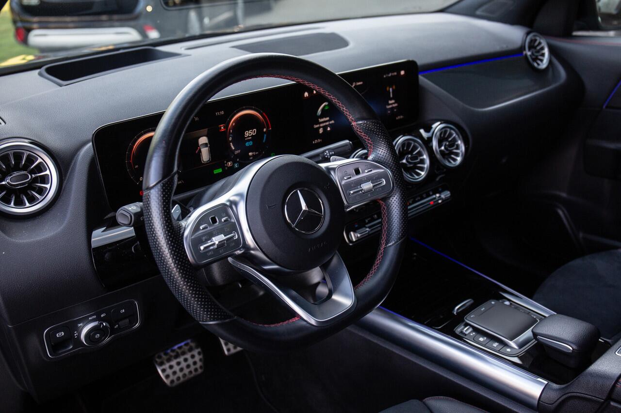 Mercedes-Benz GLA-KLASSE 250 e AMG Line , Panoramadak, Sfeerverlichting,