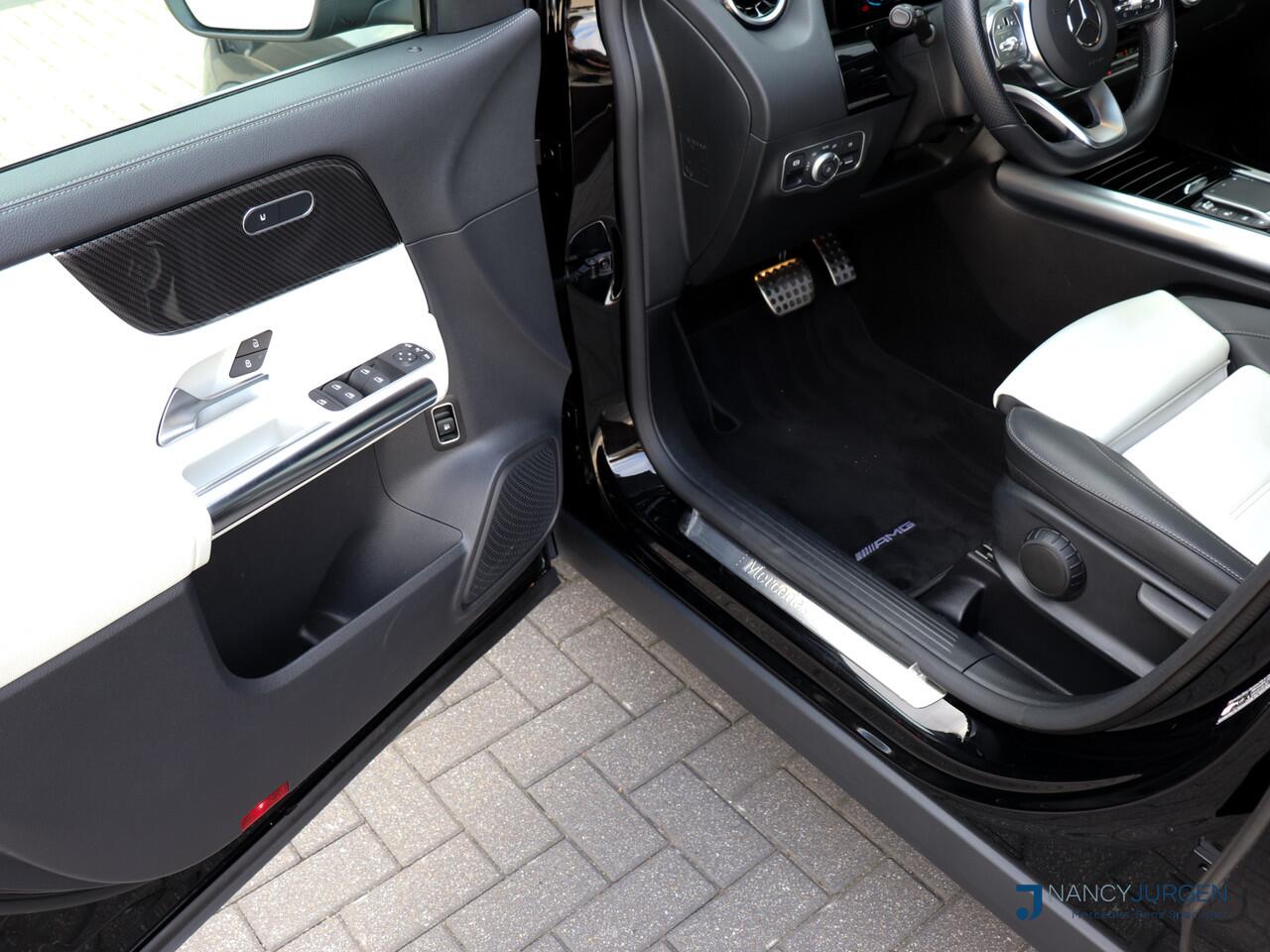 Mercedes-Benz GLA-KLASSE 250 e AMG Limited | Two Tone Leder | Adapt. Cruise Control | Apple Car Play/Android Auto | MBUX | Parkeer Pakket | Camera | Spiegel Pakket | 20" LM AMG | Model 2022 | Volledig Gedocumenteerd Onderhoud |