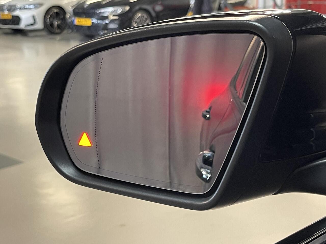 Mercedes-Benz GLA-KLASSE 250 e AMG Line 20"/Trekhaak/Leder/Burmester/Adaptieve cruise/Sfeerverlichting/Stoelverwarming/Camera/Elektrische klep