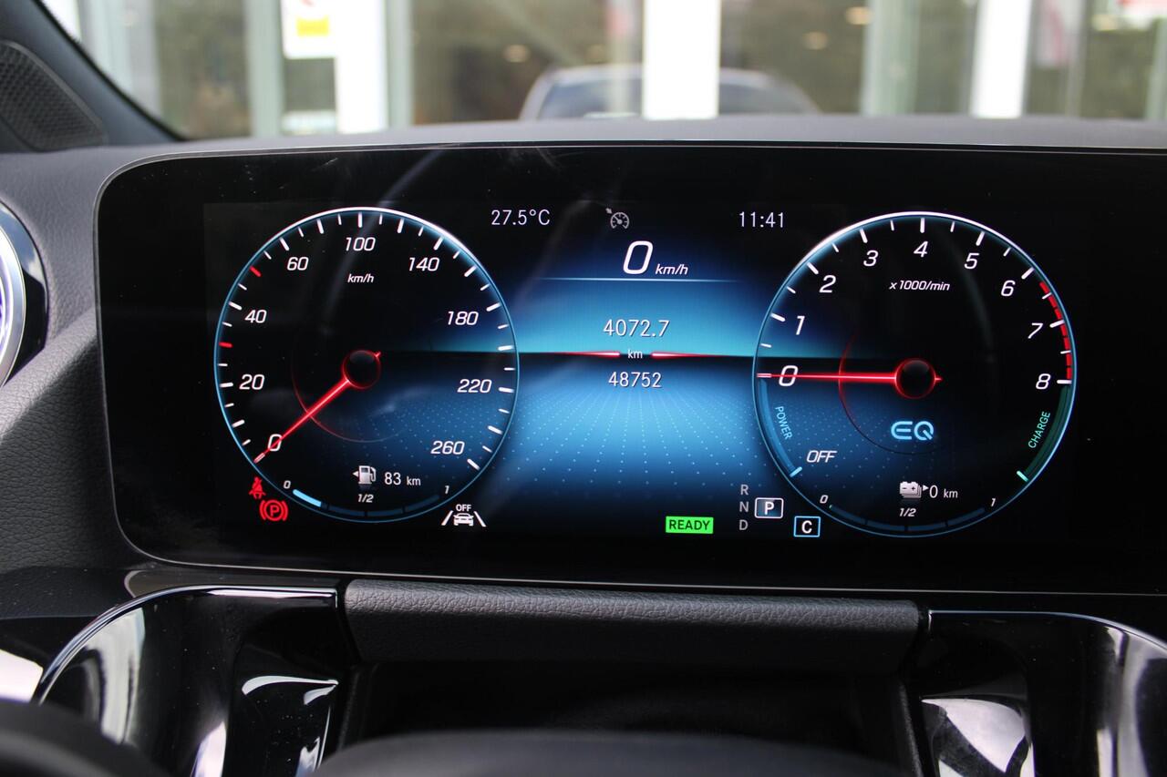 Mercedes-Benz GLA-KLASSE 250 e 218PK AUTOMAAT BUSINESS SOLUTION AMG | PANORAMISCH SCHUIF/KANTEL DAK | ELEKTRISCHE ACHTER KLEP | MULTIBEAM LED MATRIX KOPLAMPEN | STOEL VERWARMING | KEYLESS ENTRY/START | NAVIGATIE | DAB+ RADIO | APPLE CARPLAY /ANDROID AUTO | SFEER VERLICHTING | 19"