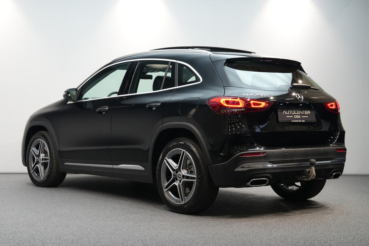 Mercedes-Benz GLA-KLASSE 250 e AMG ? PANO ? WEGK.TREKHAAK ? CAMERA ? NAVI MBUX ? SFEERVERLICHTING