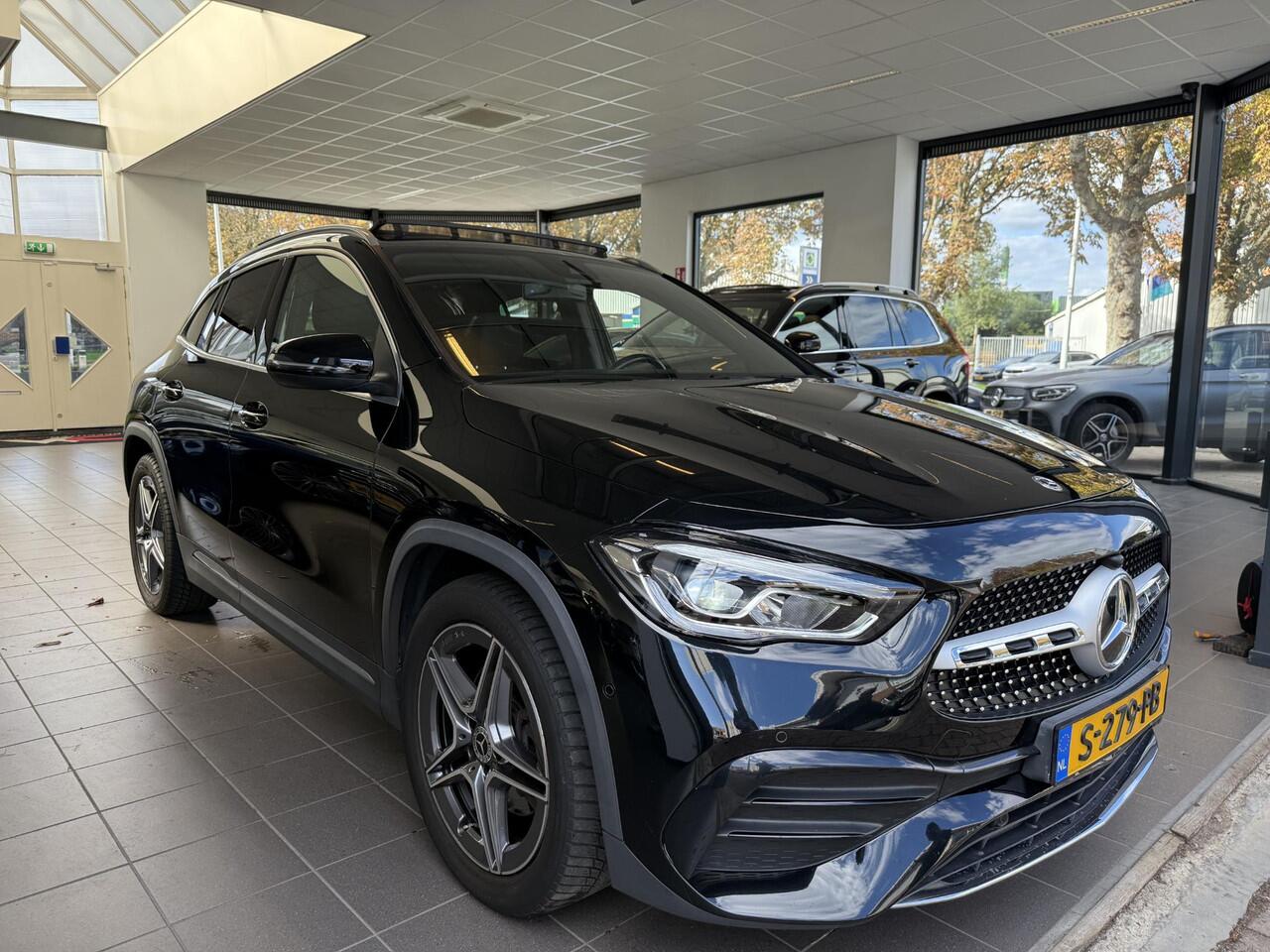 Mercedes-Benz GLA-KLASSE 250 4MATIC AMG Line