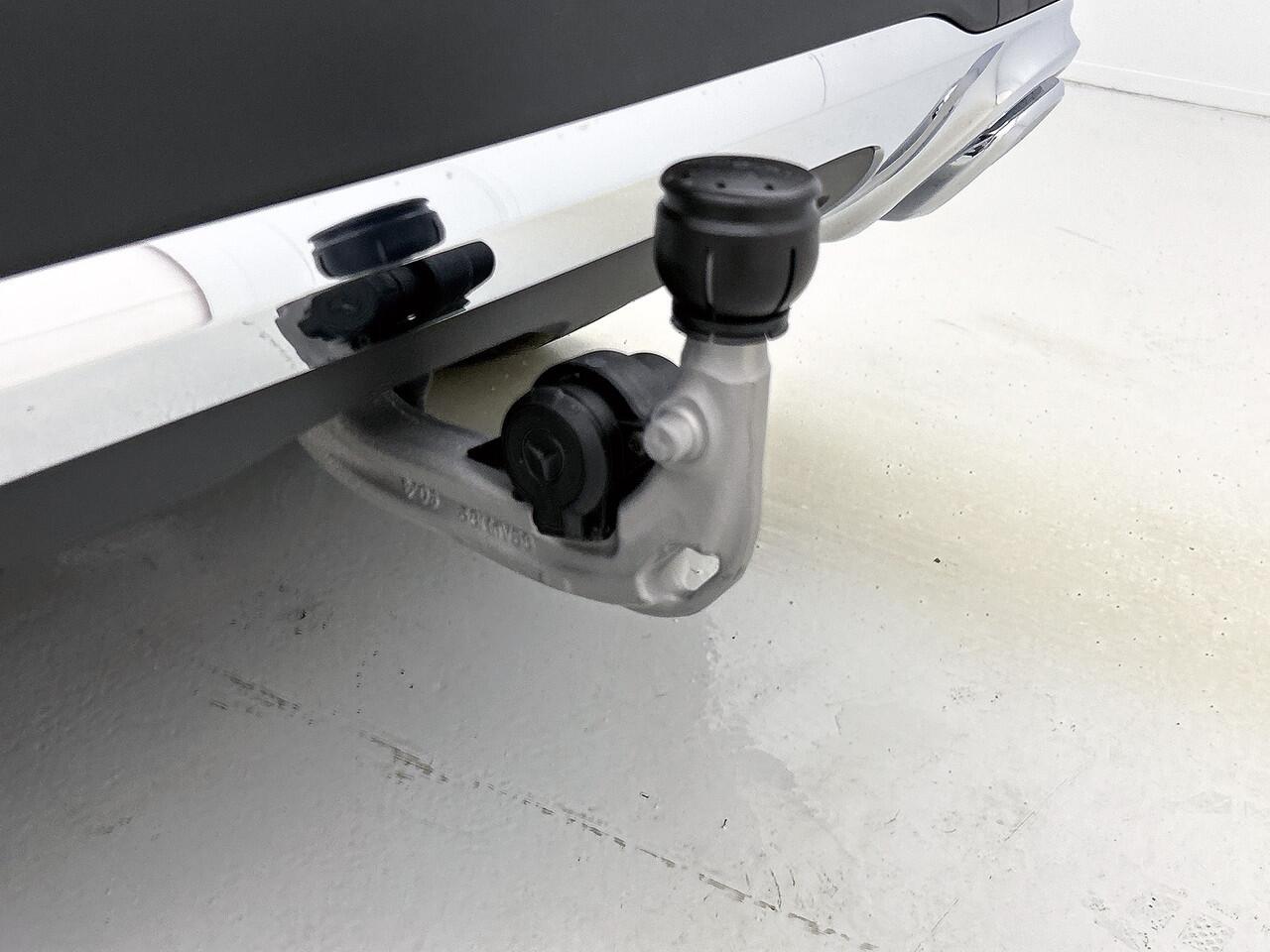 Mercedes-Benz GLA-KLASSE 250 e Business Solution Luxury | Trekhaak | Parkeerpakket met achteruitrijcamera | Keyless-Go comfortpakket | GUARD 360 ° Vehicle protection Plus | EASY PACK achterklep | USB-pakket plus |