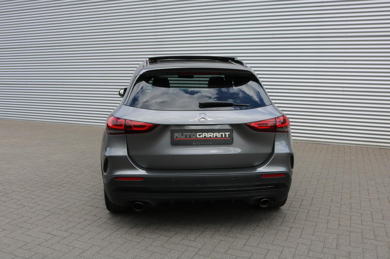 Mercedes-Benz GLA-KLASSE AMG 35 4MATIC AMG NightPakket 306PK (31.249Km Panodak Sportleder/Memory Carplay Burmester Widescreen M-Bux Full-Led 20InchAMG PrivacyGlass)