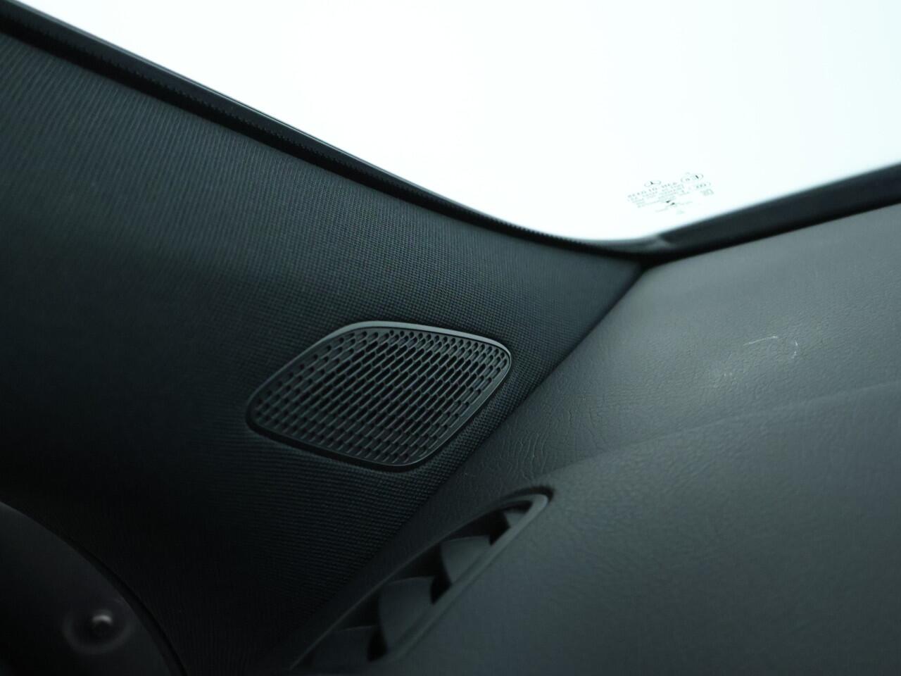 Mercedes-Benz GLA-KLASSE 250 e AMG Plug-In Hybride | Distronic | Keyless Go | Sfeerverlichting | Sound System | Parkeerpakket met Camera | Inclusief 24 maanden Mercedes-Benz Certified garantie voor Europa.