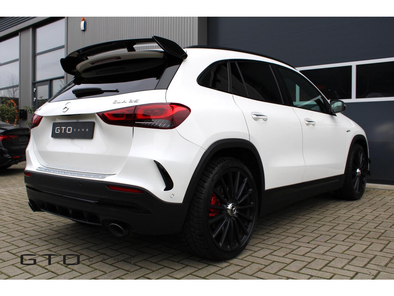 Mercedes-Benz GLA-KLASSE AMG 35 4MATIC AMG Ride Control/Panorama/Camera/Burmester/