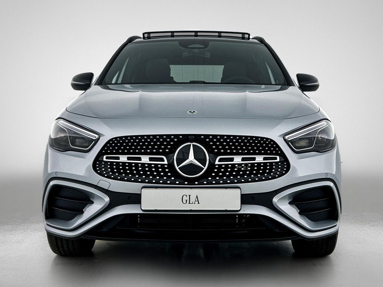 Mercedes-Benz GLA-KLASSE 250 e Business Solution AMG | Nightpakket | Smartphone integratie | Multibeam LED | Panoramaschuifdak | Stoelverwarming voor |