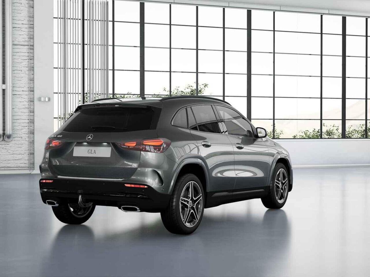 Mercedes-Benz GLA-KLASSE 180 Business Solution AMG