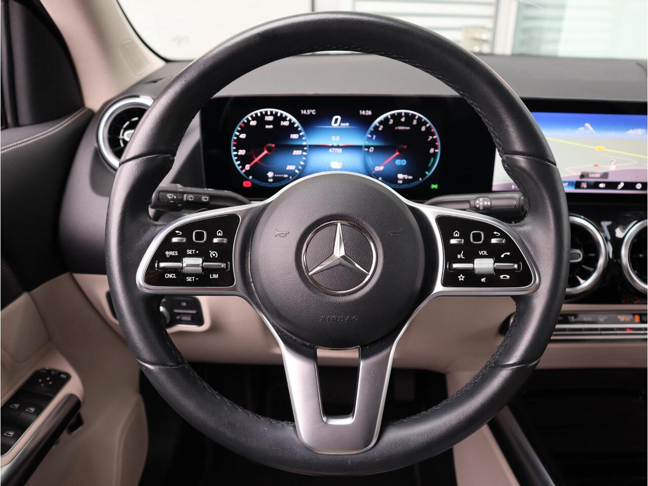 Mercedes-Benz GLA-KLASSE 250 e Star Edition