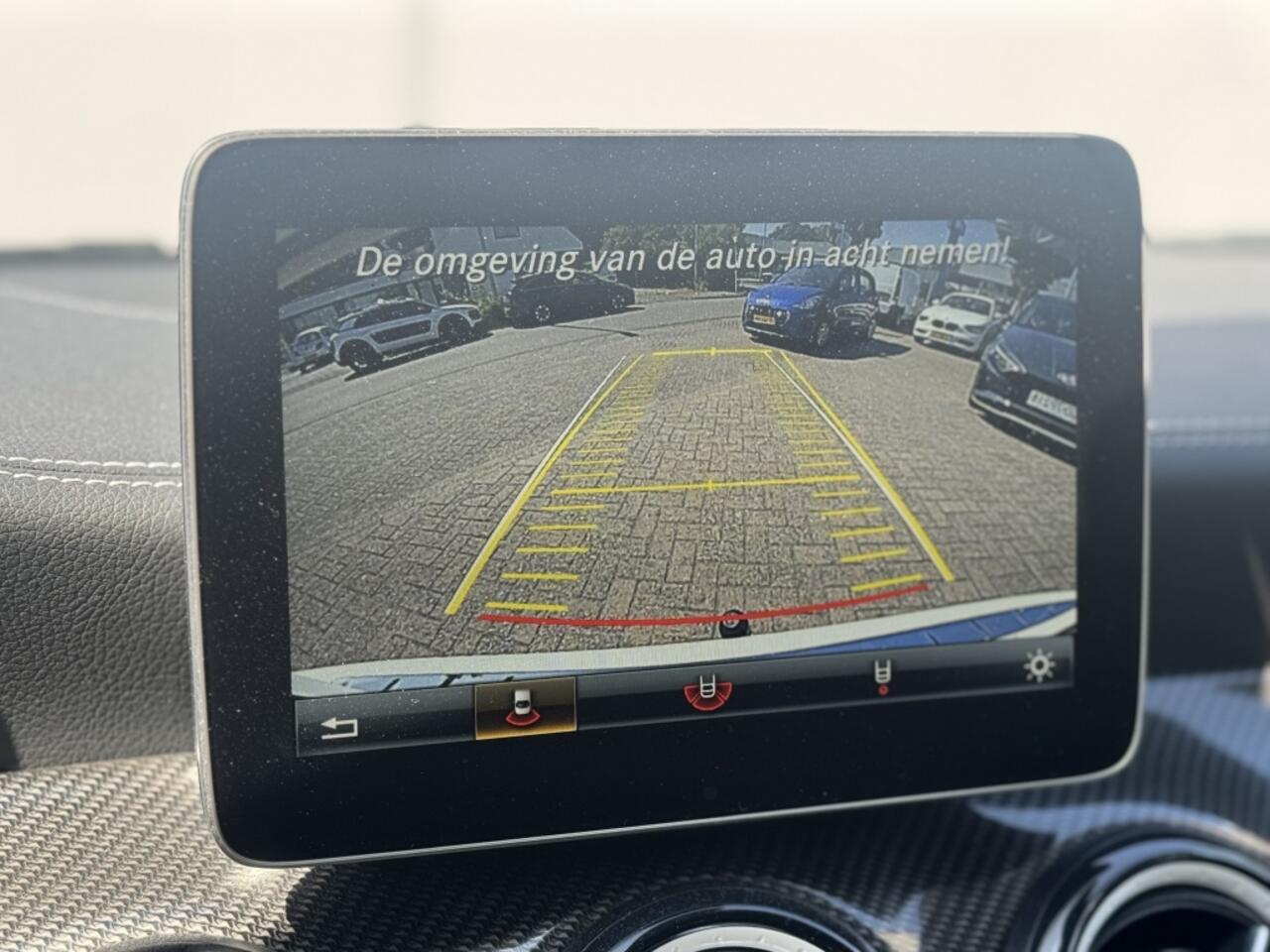 Mercedes-Benz GLA-KLASSE 200 Business | Camera | Navi | Leer | Trekhaak