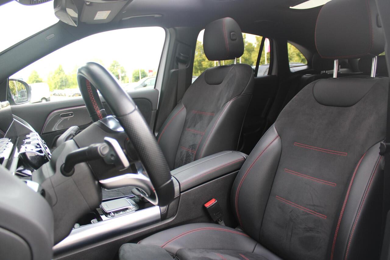 Mercedes-Benz GLA-KLASSE 250 e 218PK AUTOMAAT BUSINESS SOLUTION AMG | PANORAMISCH SCHUIF/KANTEL DAK | ELEKTRISCHE ACHTER KLEP | MULTIBEAM LED MATRIX KOPLAMPEN | STOEL VERWARMING | KEYLESS ENTRY/START | NAVIGATIE | DAB+ RADIO | APPLE CARPLAY /ANDROID AUTO | SFEER VERLICHTING | 19"