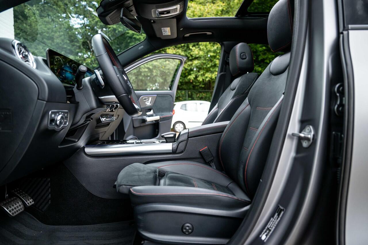 Mercedes-Benz GLA-KLASSE 250 e AMG Panorama Carbon Distronic Memory Magno