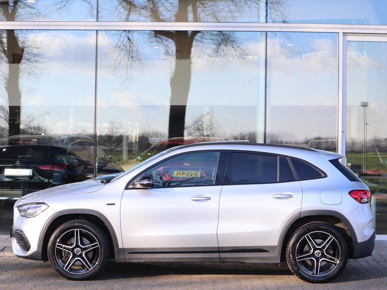 Mercedes-Benz GLA-KLASSE 250 e Business Solution AMG Limited