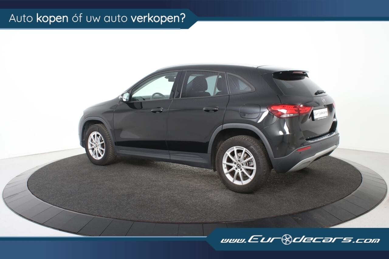 Mercedes-Benz GLA-KLASSE 180 Business Solution *1ste Eigenaar*Leer*Park assist*Navigatie*