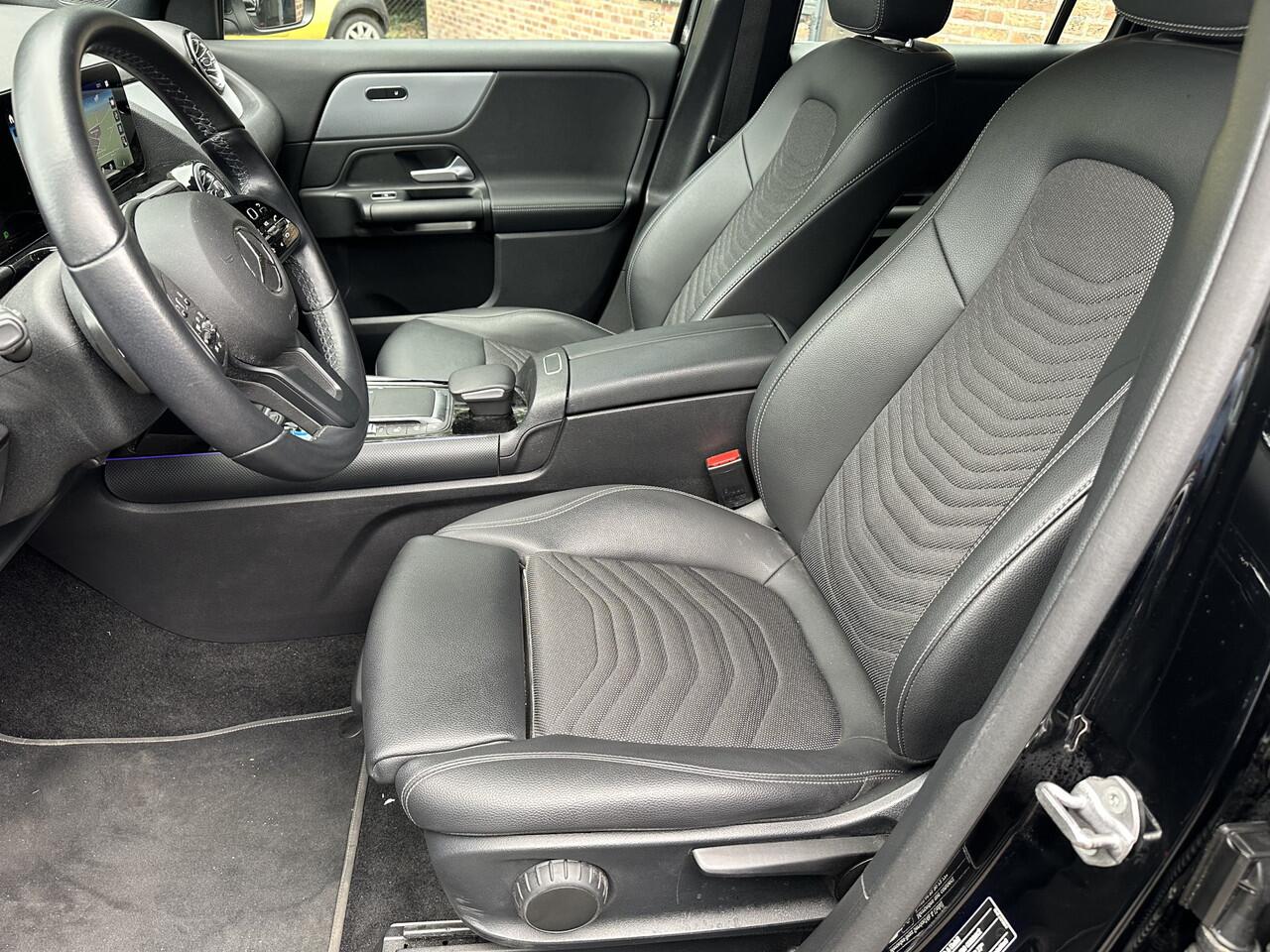 Mercedes-Benz GLA-KLASSE 250 e AMG Line Plug In Hybrid 1e Eigenaar Camera Stoelverwarming