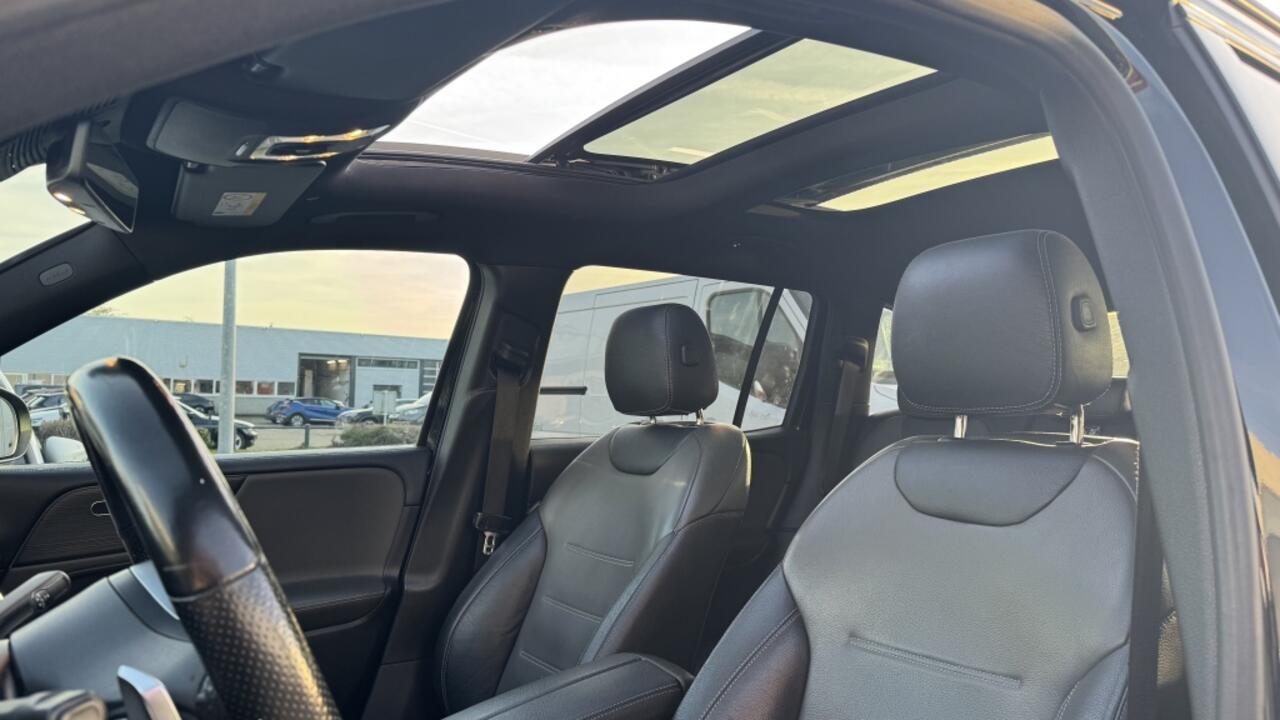 Mercedes-Benz GLB-Klasse 250 4MATIC Premium | Pano | Sfeer | Camera