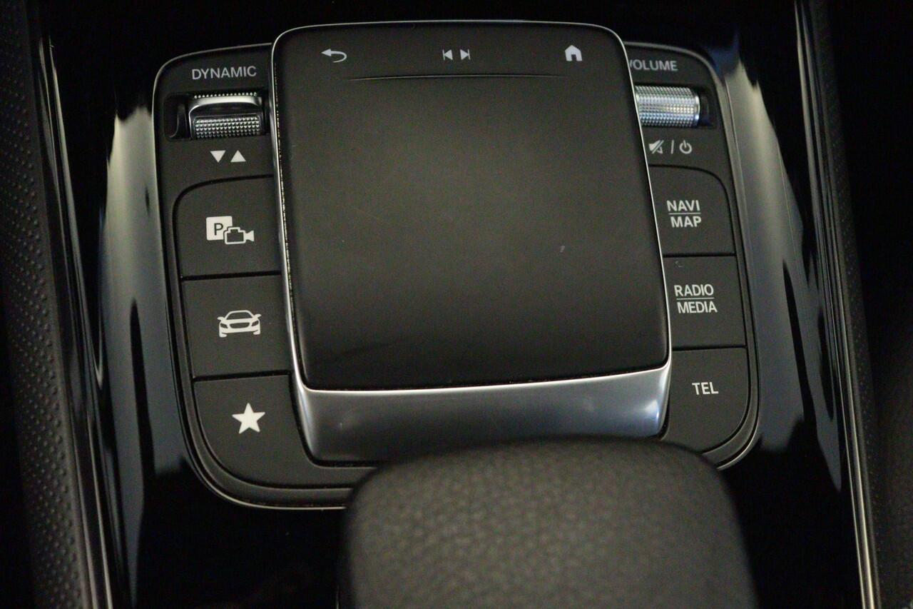 Mercedes-Benz GLB-Klasse 180 Business Line | NAVI | CAMERA + PDC | LEER | STOELVERW | LMV |